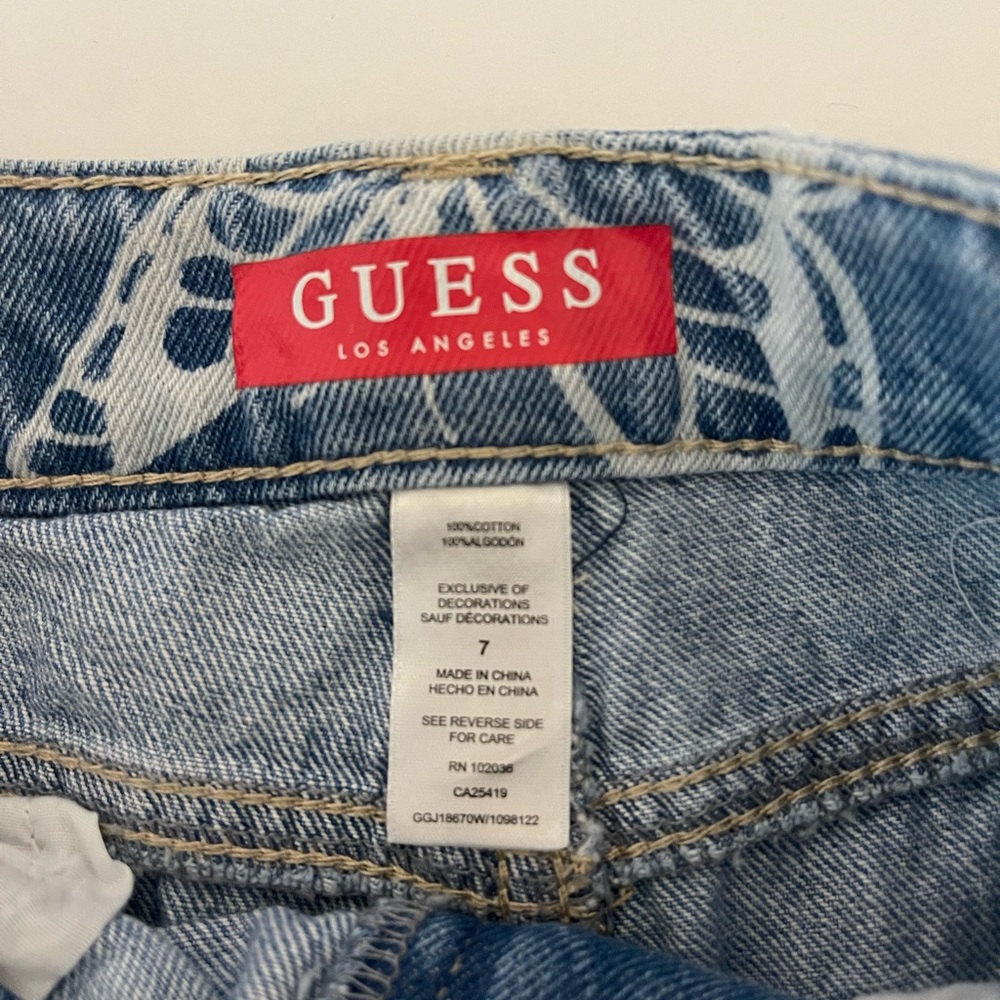 Girl’s Guess Pink & Blue Jean Denim Shorts Size 7 & 8 EUC - Picture 4 of 4